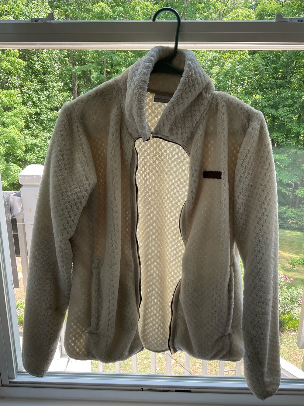 Ladies Columbia size M Cream Sherpa Zip Jacket